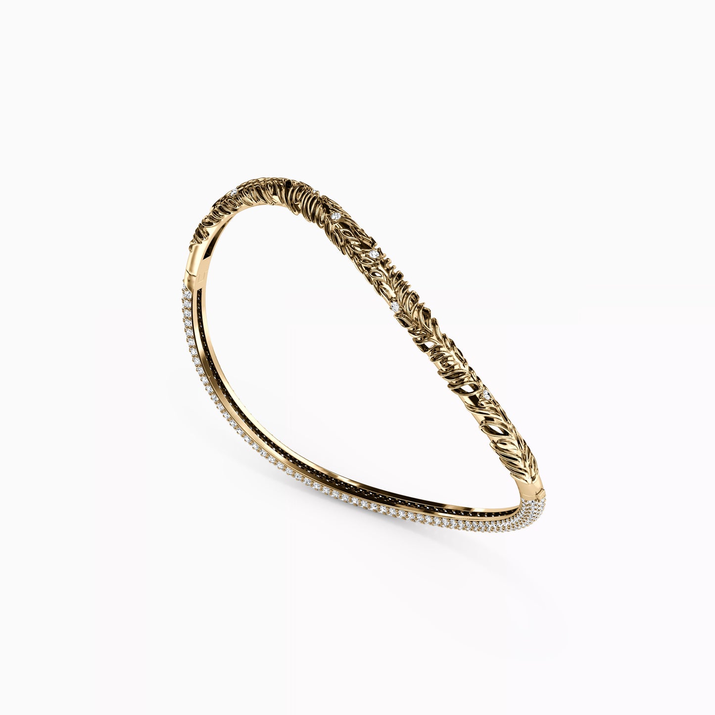 Diamond bangle | 18K Gold