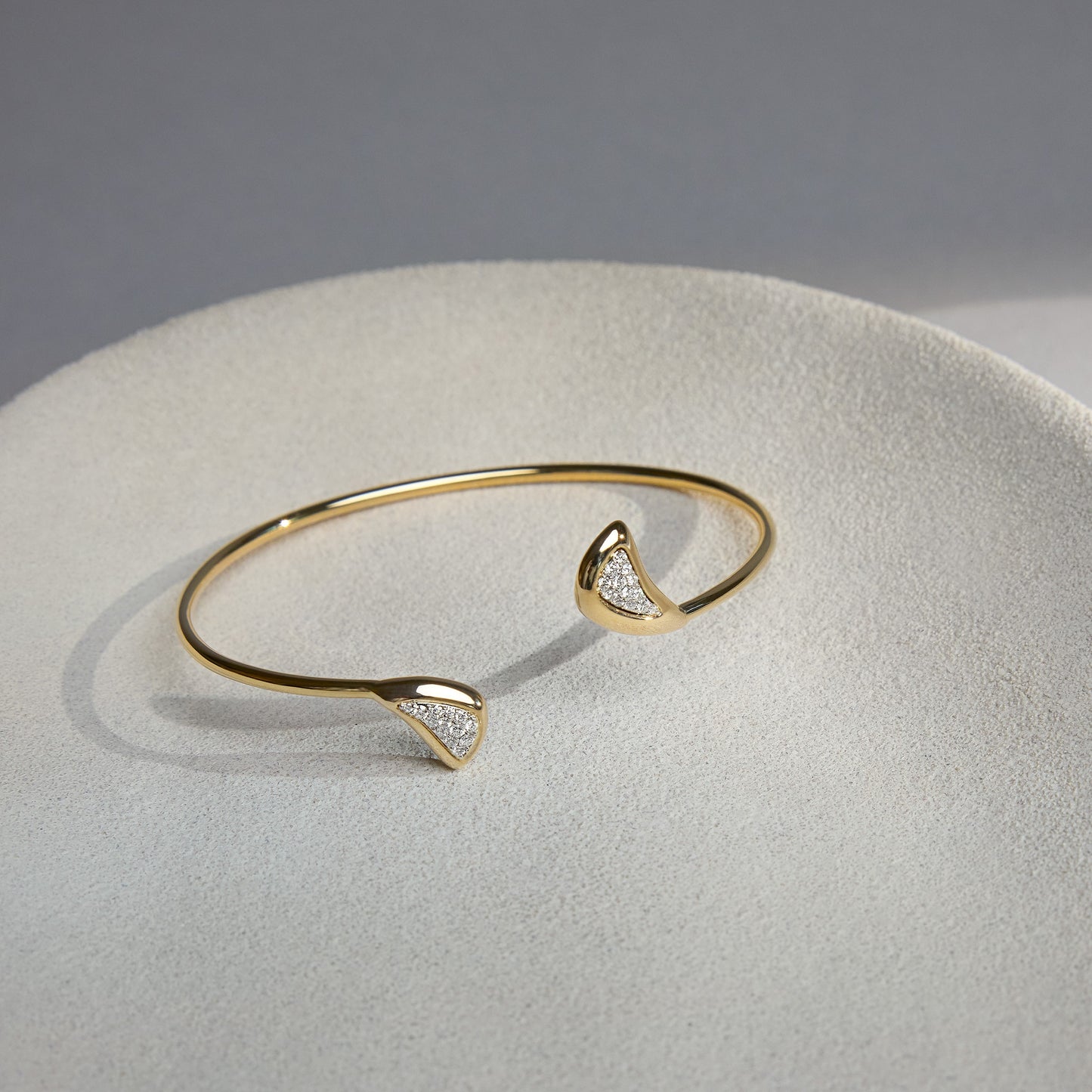 Flexible Crescent Cuff Bracelet in 18K Gold and Platinum with Diamonds