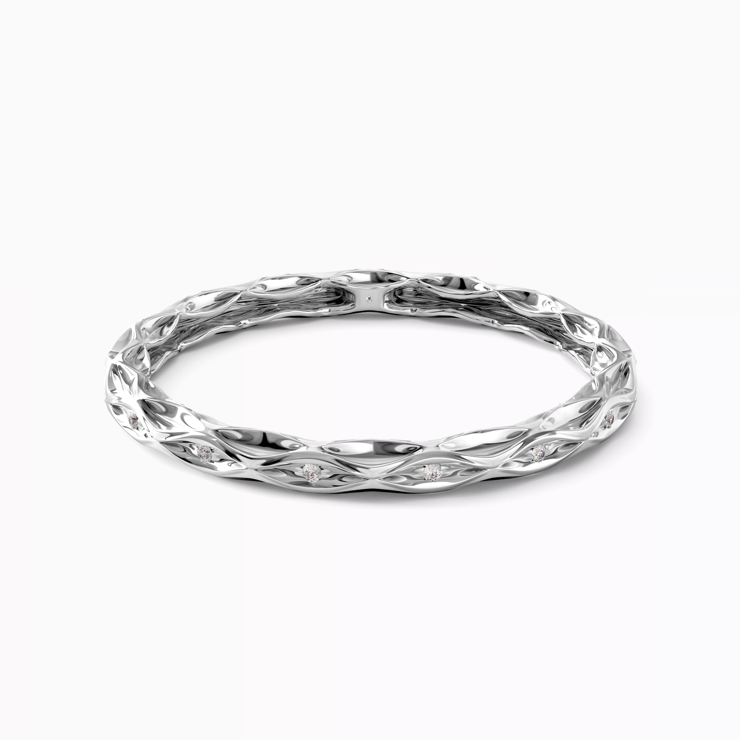 Nature-inspired diamond bracelet | Platinum