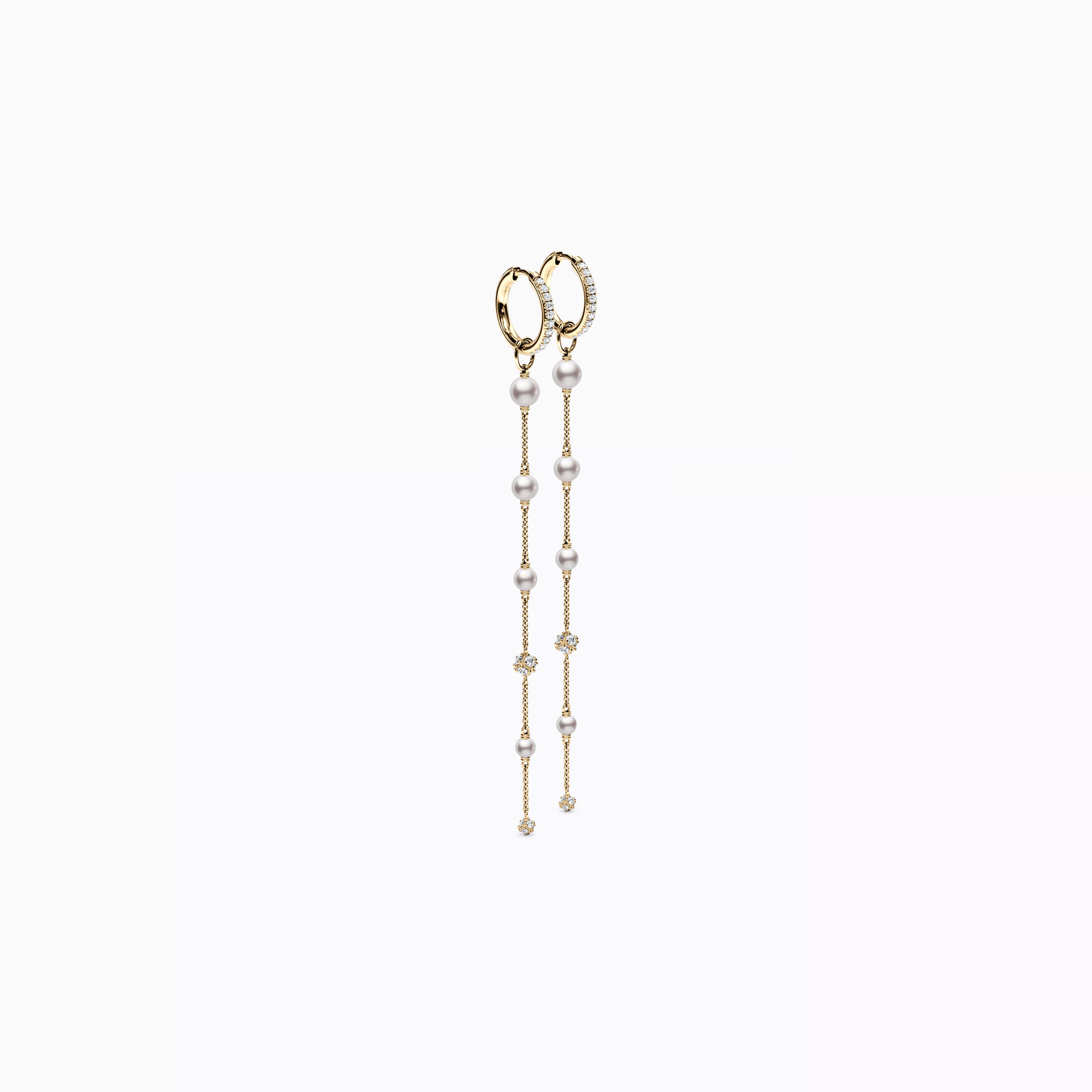 Boucles d'oreilles créoles pendantes en or 14 carats, ornées de perles de culture d'eau douce dégradées et de diamants.