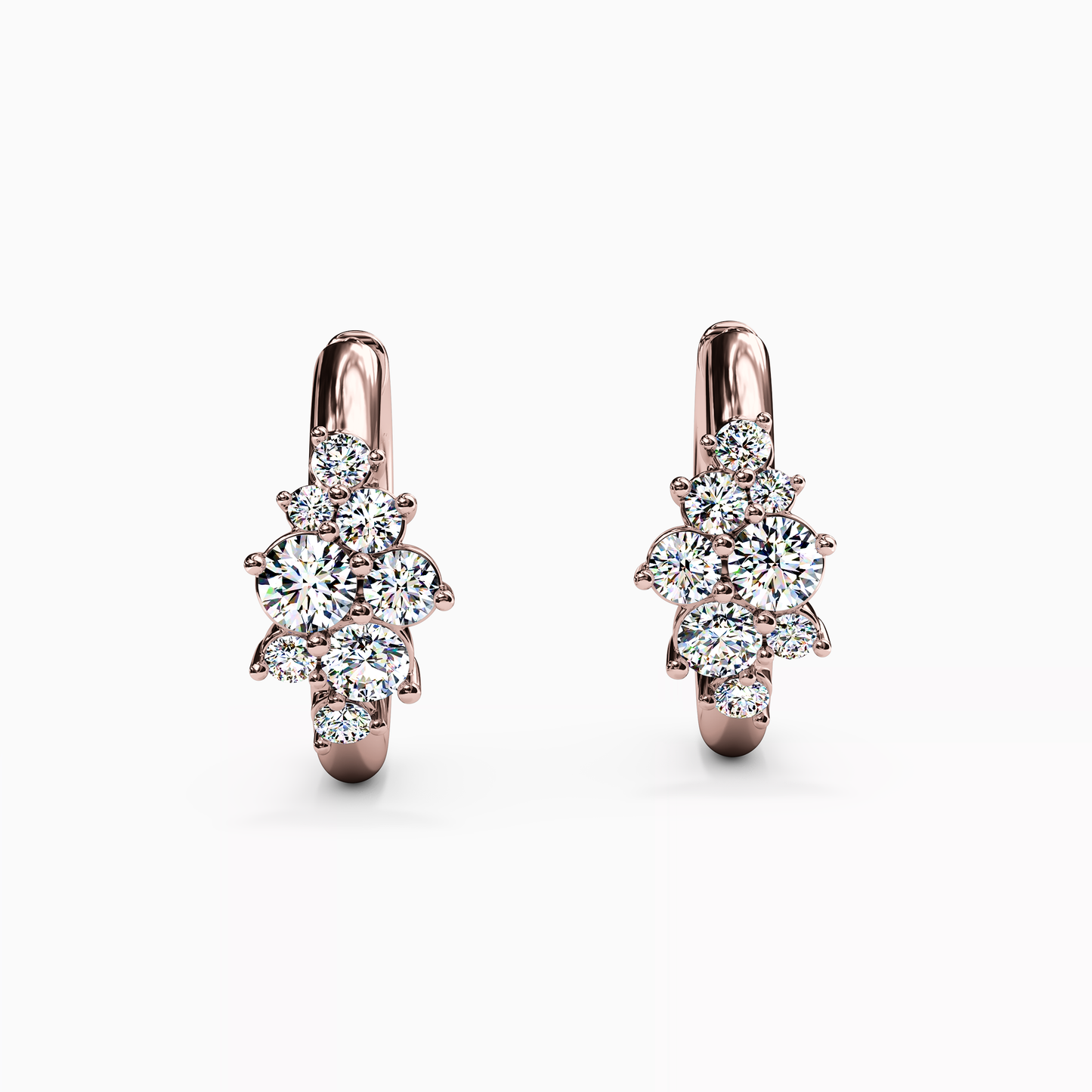 Hoop Earrings in 14K Gold With Diamonds