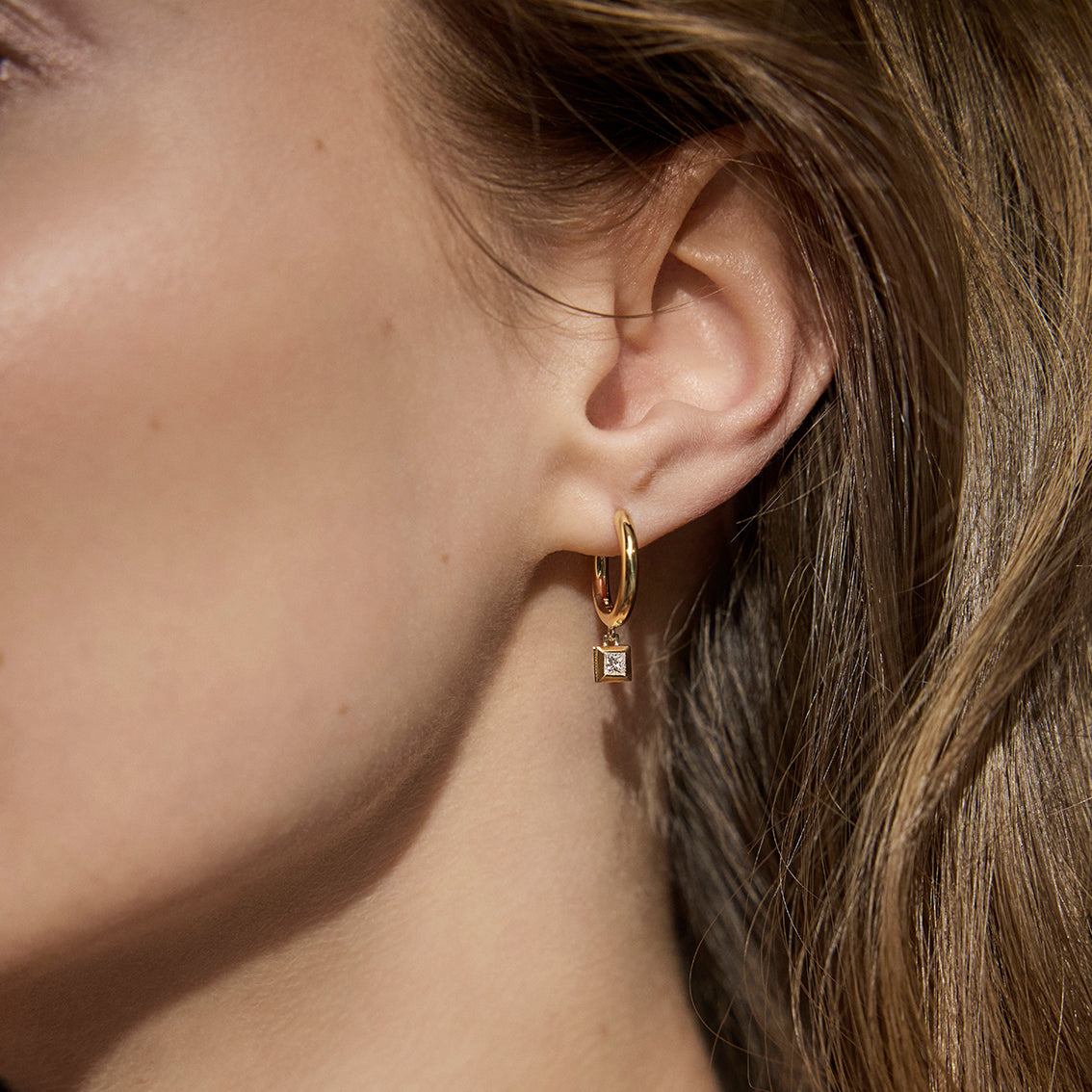 Diamond stud hoop earrings 18K Gold