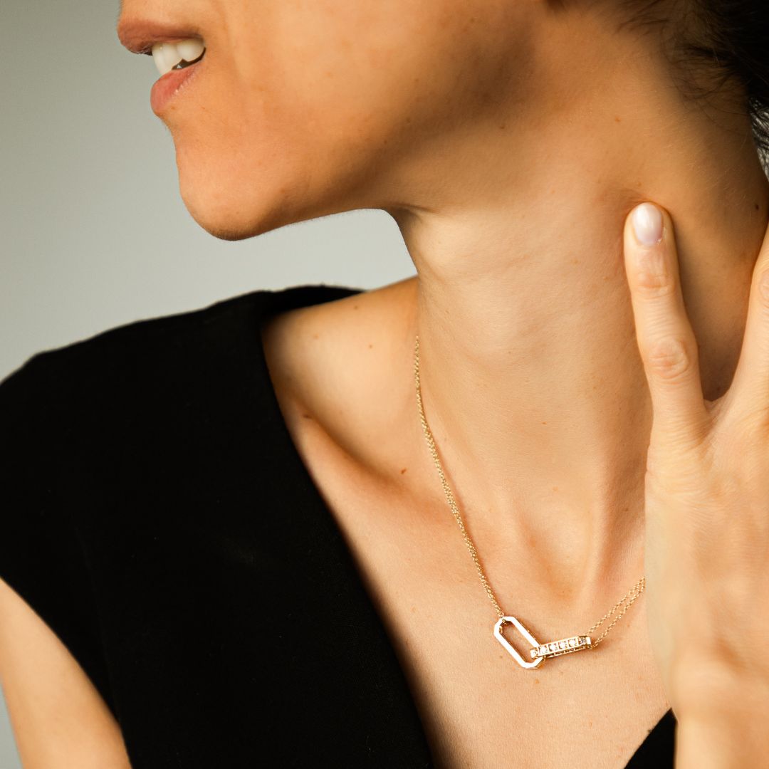 Diamond-Studded Chain Necklace 18K Gold