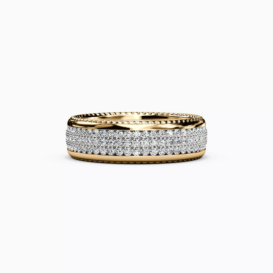Two-Tone Shared Prong and Detailed Edge Ring in 14K Gold With Diamonds