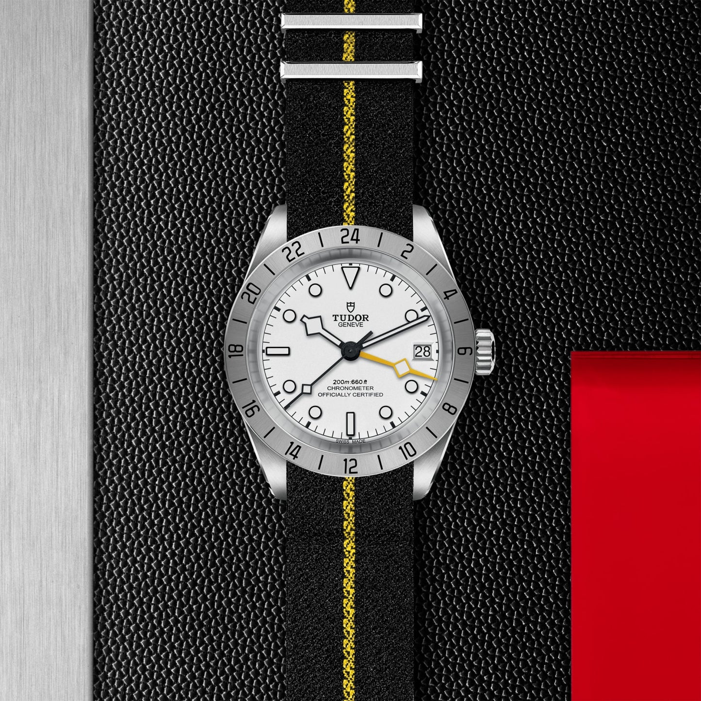 TUDOR BLACK BAY PRO M79470-0005