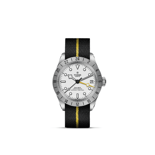 TUDOR BLACK BAY PRO M79470-0005