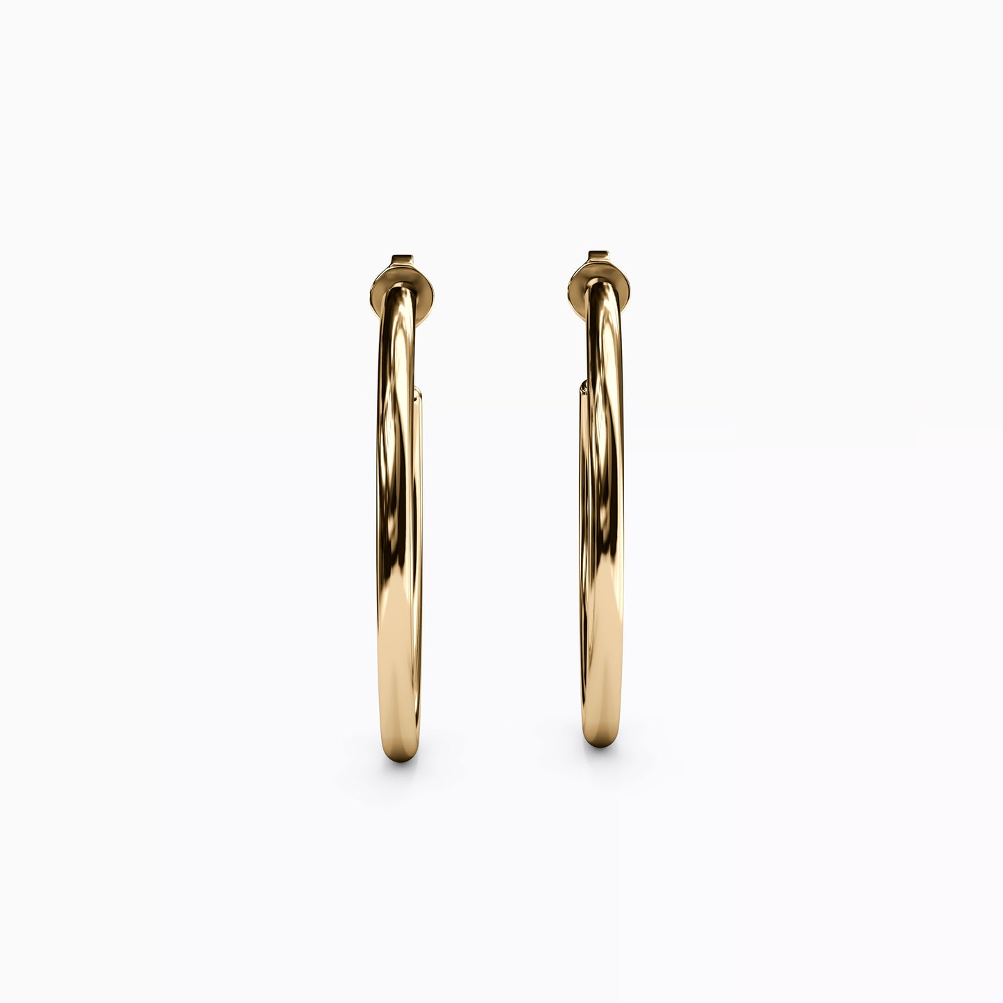 Essential Hoop Earrings in 14K Gold