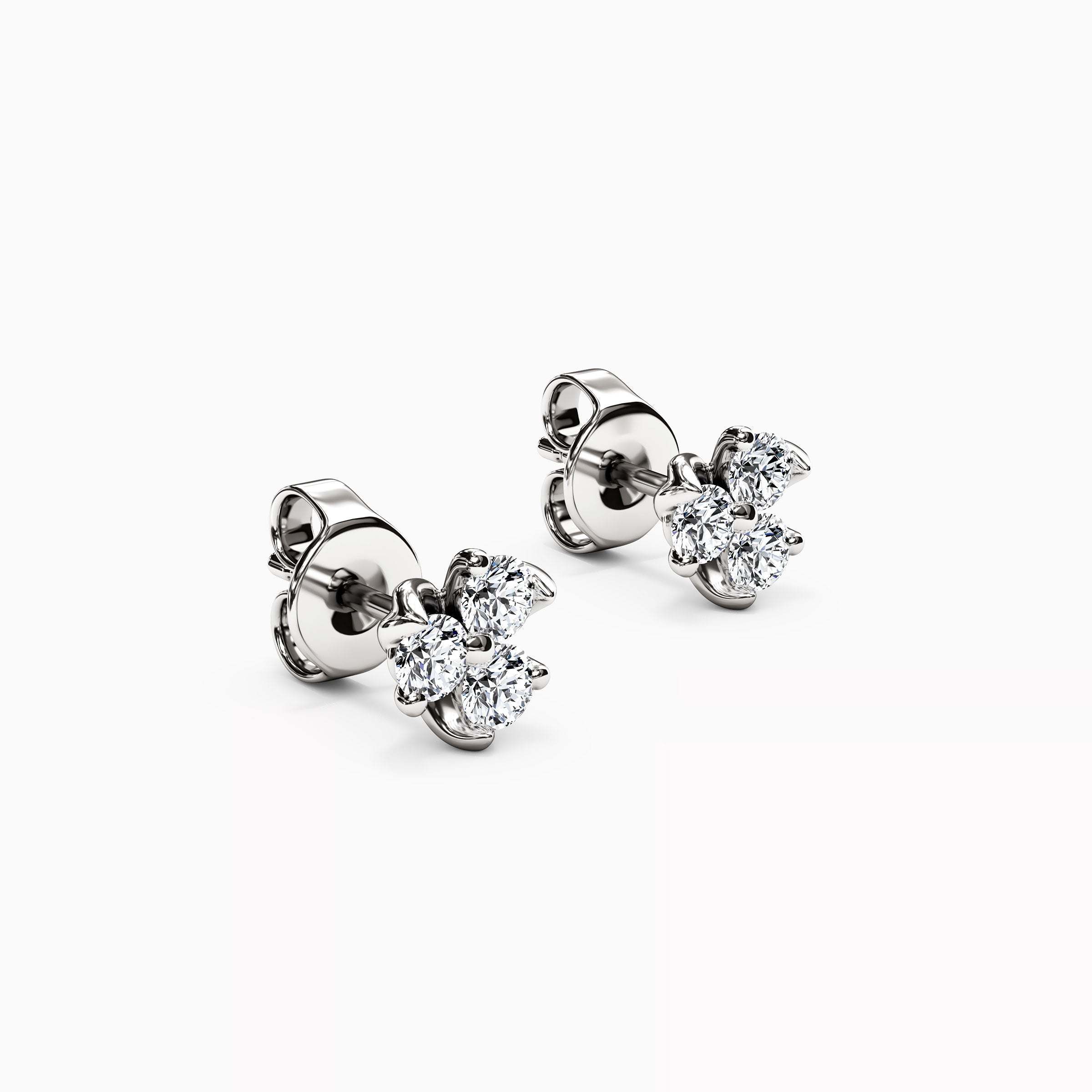 Boucles d'oreilles puces en or 14 carats serties de diamants et de mini lotus